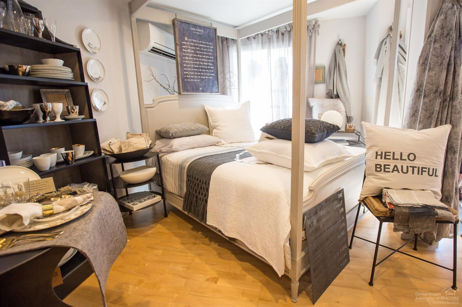 Kenwood - Commercial Sale