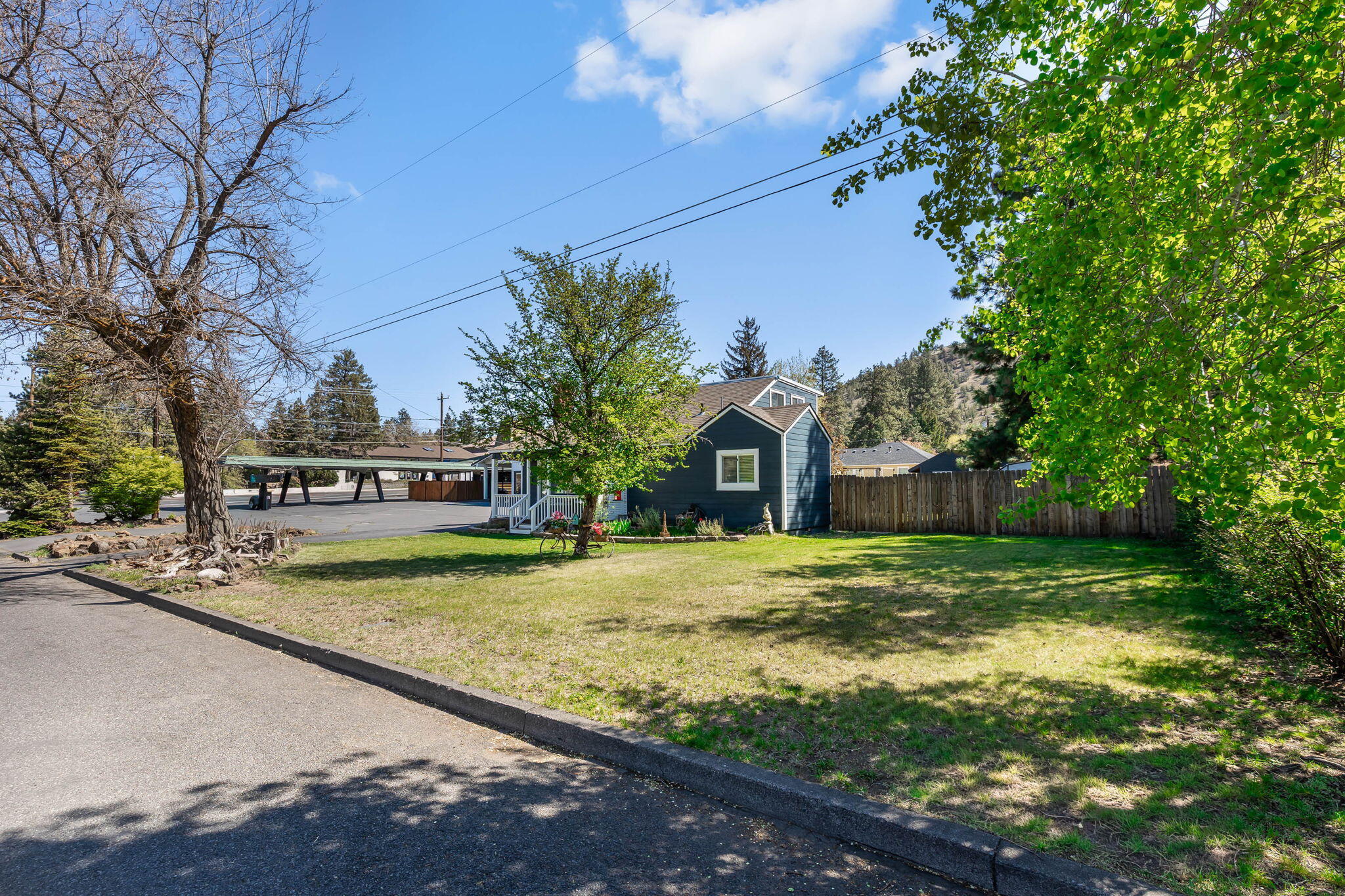 924 NE 9th Street