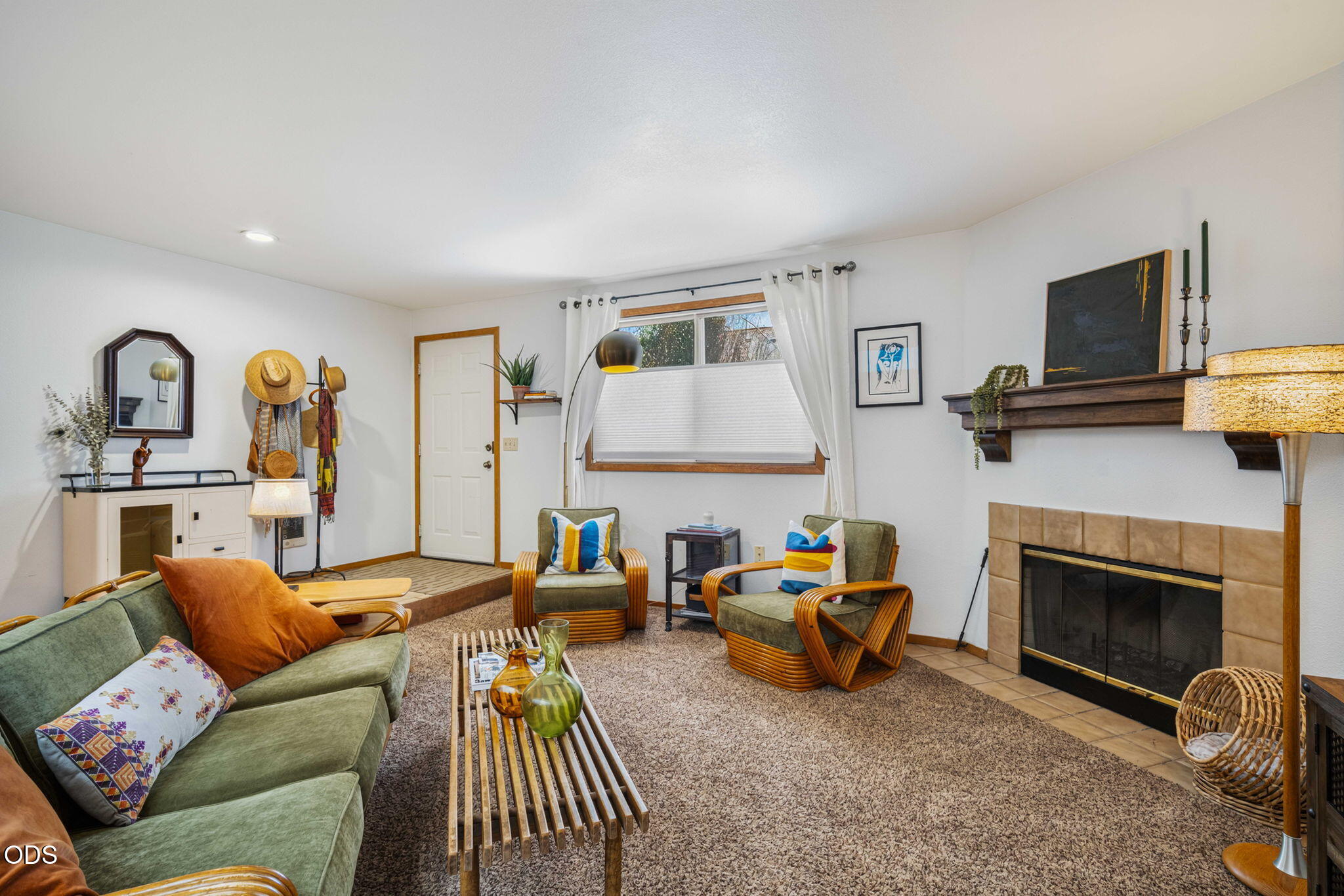 1050 NE Butler Market Road APT 37