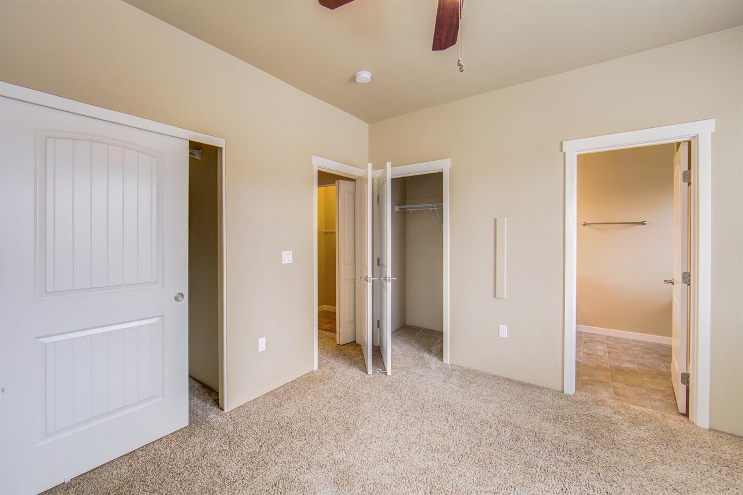 Oak Grove Estates - Residential