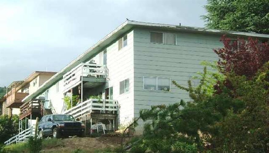 Great Views From This 4-plex With Excellent Rental History. Excellent Location And Neighborhood.