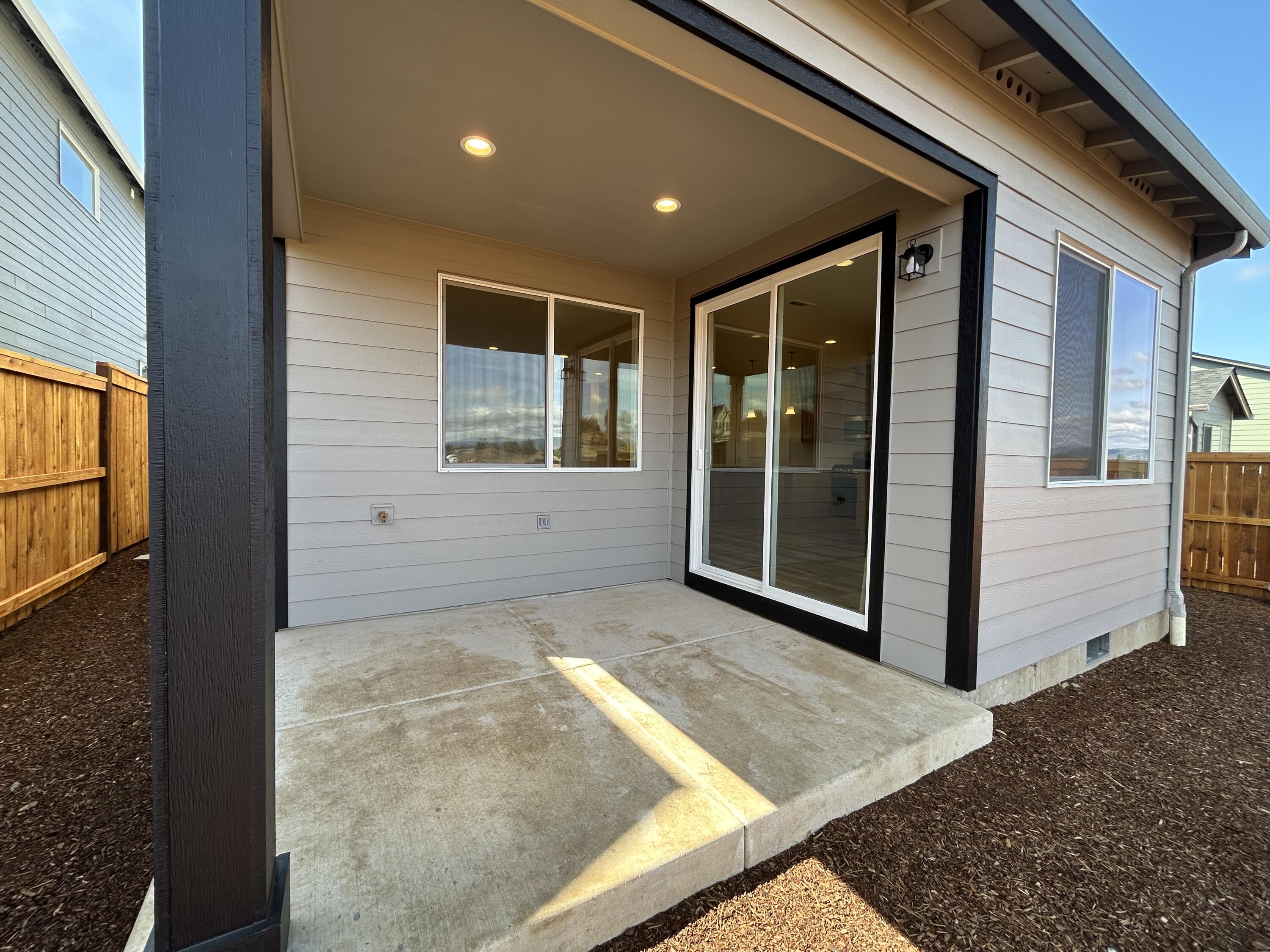 Eagle Point Golf Community - Residential