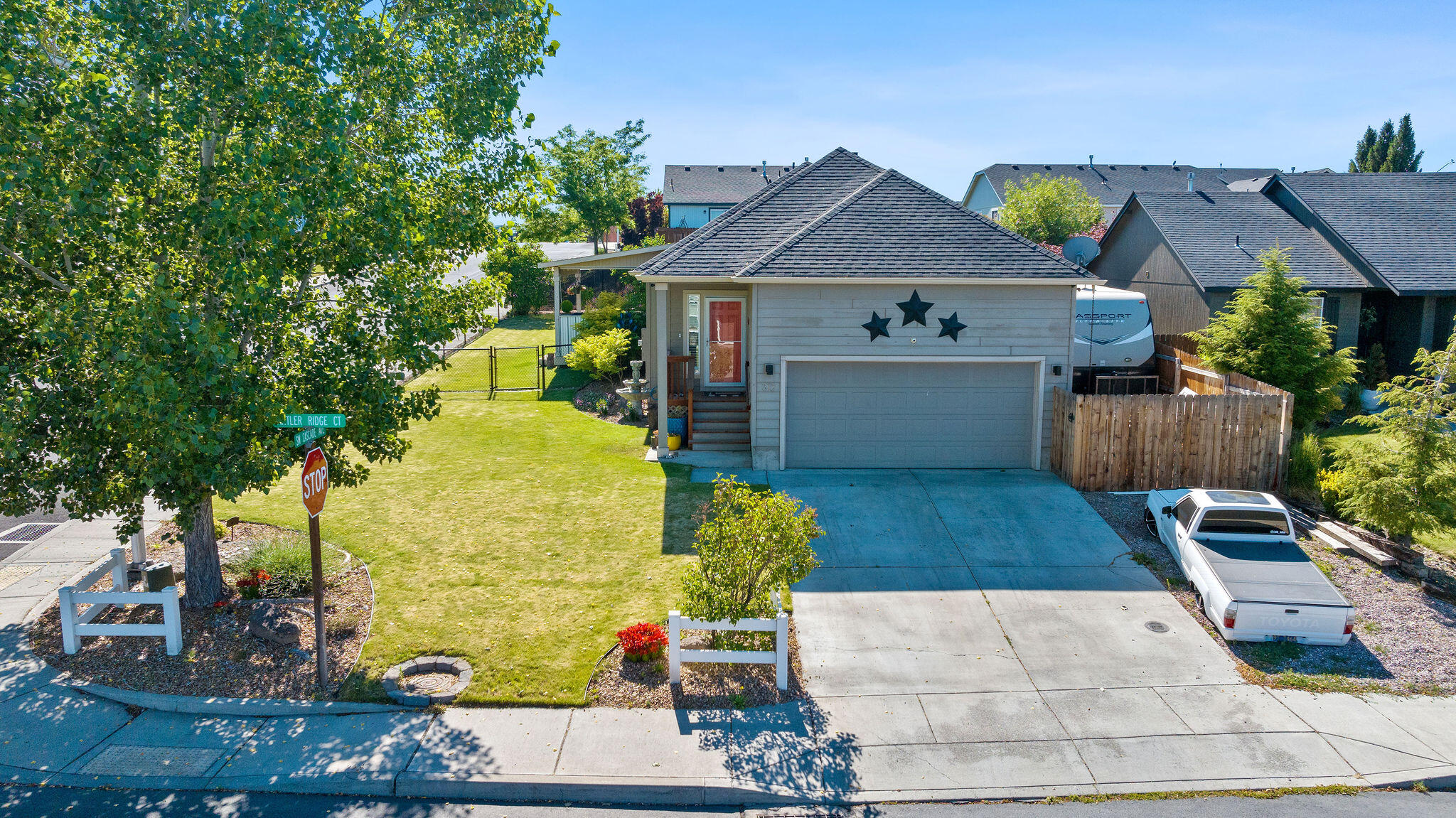 Antler Ridge - Residential