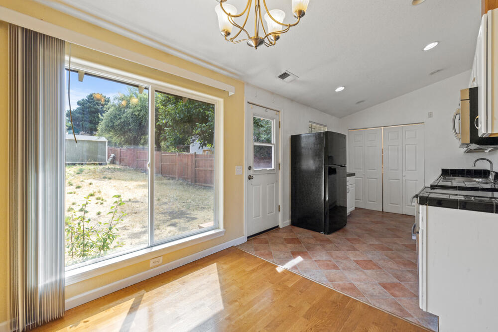 Klamath Falls -Buena Vista Addition - Residential