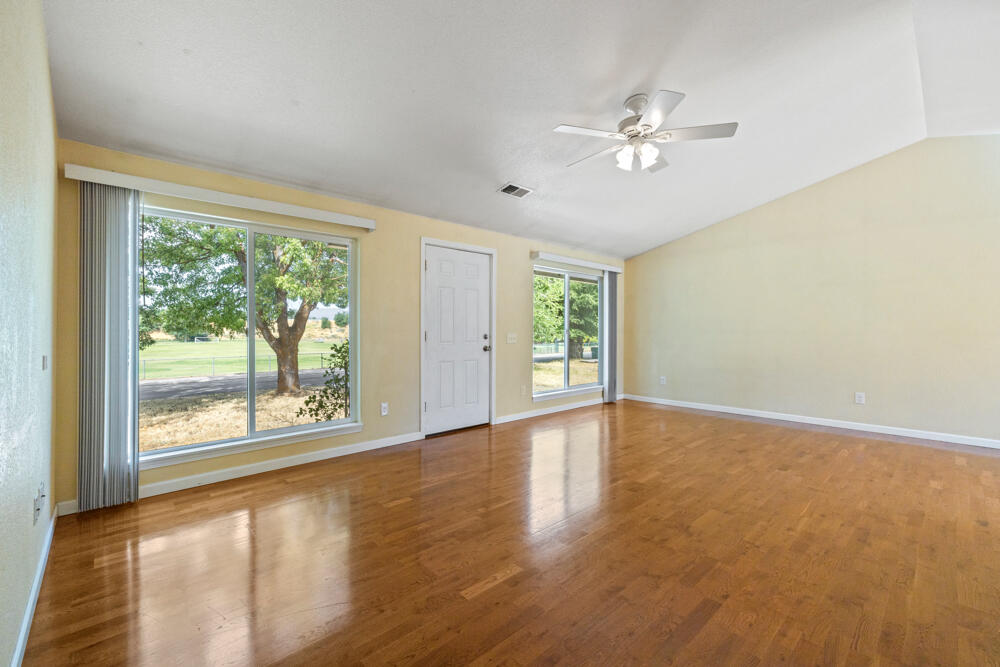 Klamath Falls -Buena Vista Addition - Residential