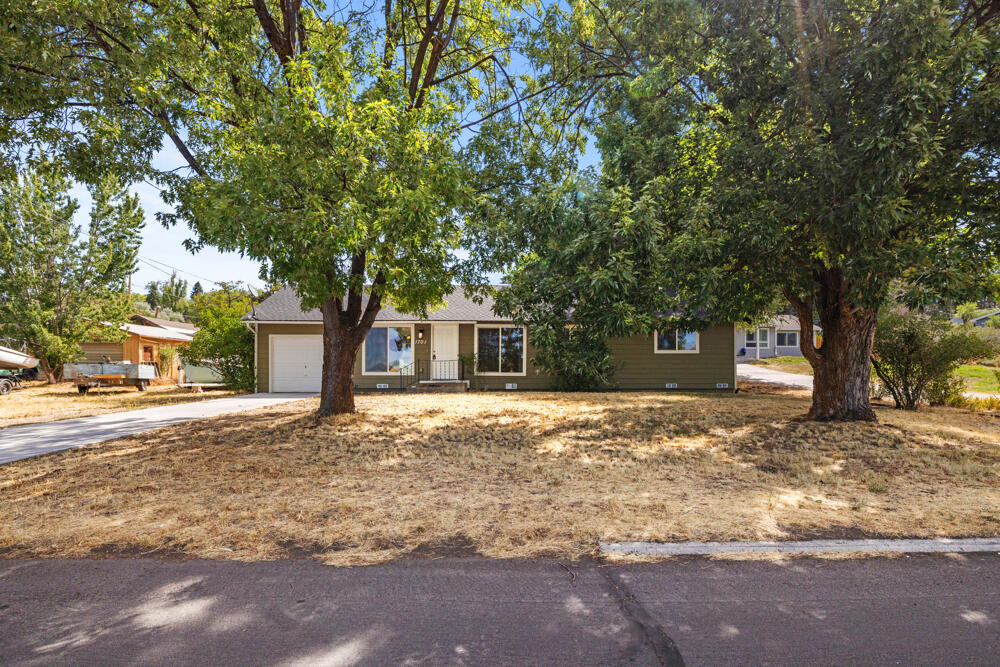 Klamath Falls -Buena Vista Addition - Residential