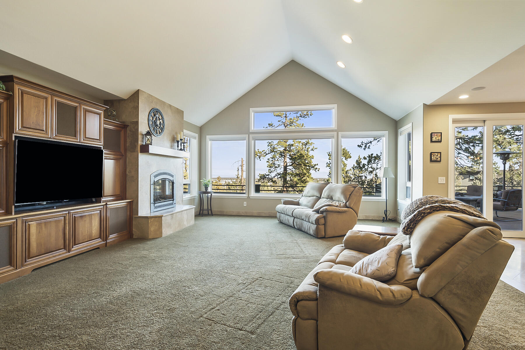 Wyndemere - Residential