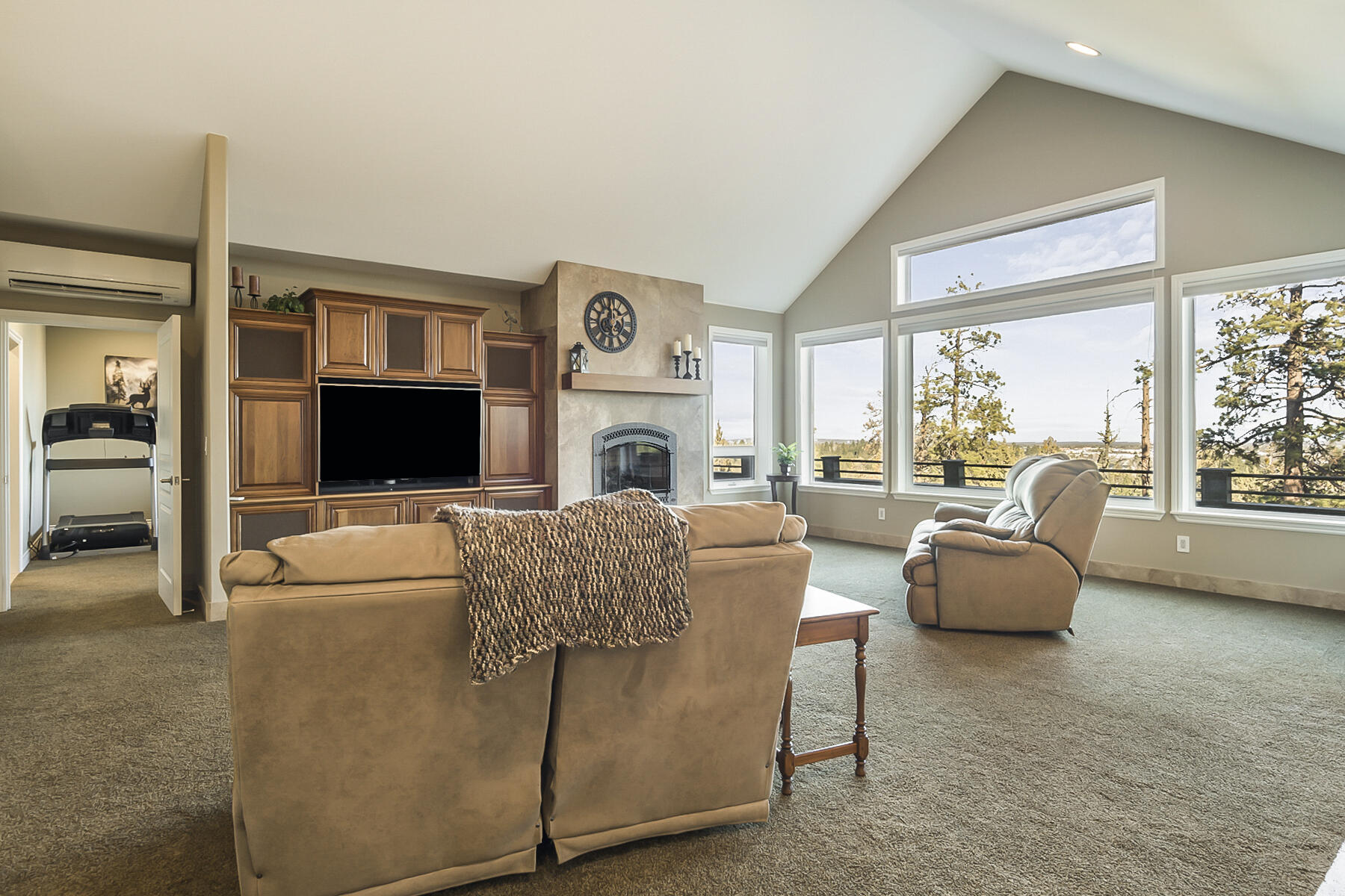 Wyndemere - Residential