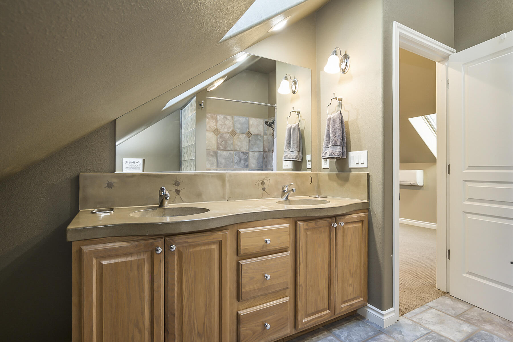 Wyndemere - Residential