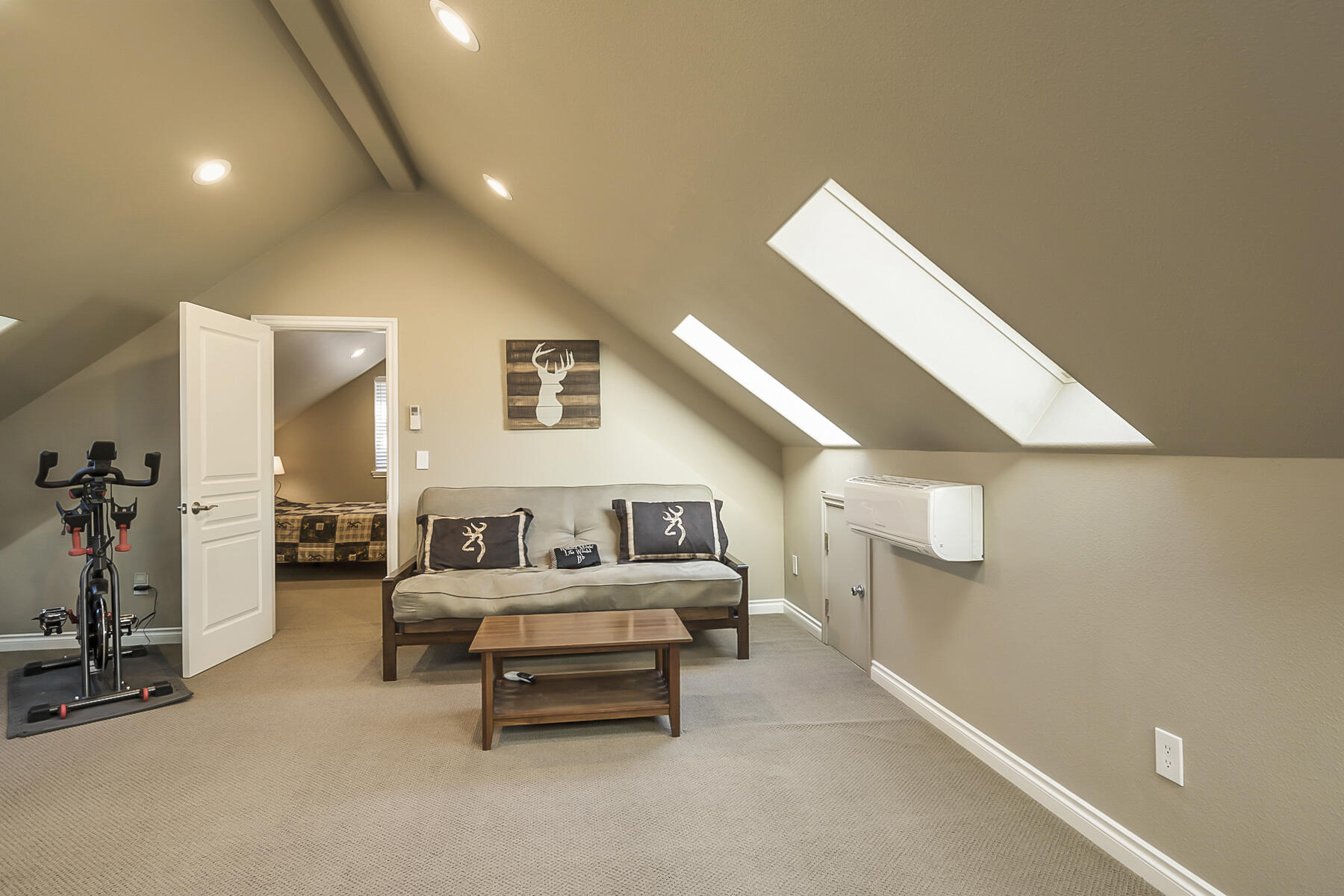 Wyndemere - Residential