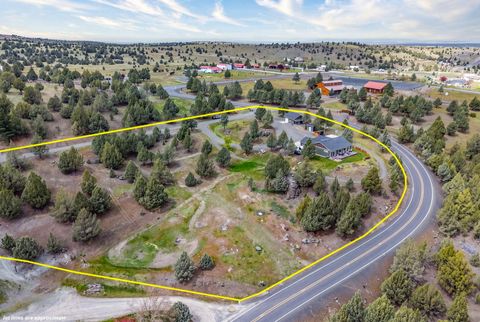 Tiny photo for 26807 Grandview Road, John Day, OR 97845 (MLS # 220220258)
