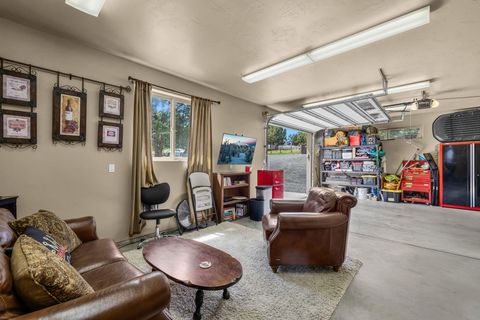 Tiny photo for 26807 Grandview Road, John Day, OR 97845 (MLS # 220220258)