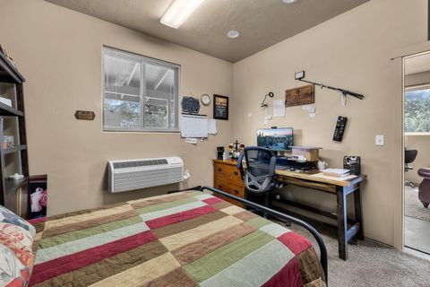 Tiny photo for 26807 Grandview Road, John Day, OR 97845 (MLS # 220220258)