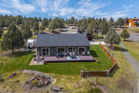 Tiny photo for 26807 Grandview Road, John Day, OR 97845 (MLS # 220220258)