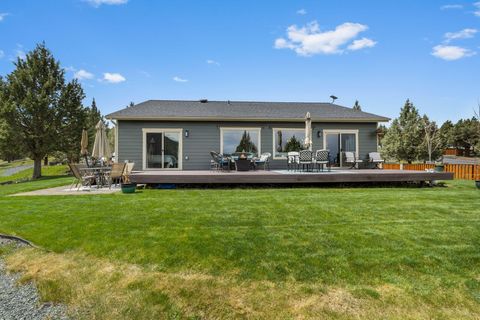 Tiny photo for 26807 Grandview Road, John Day, OR 97845 (MLS # 220220258)