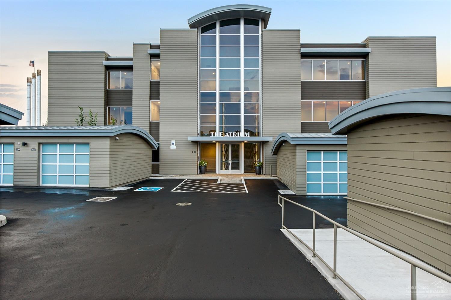 Upper Terrace - Residential