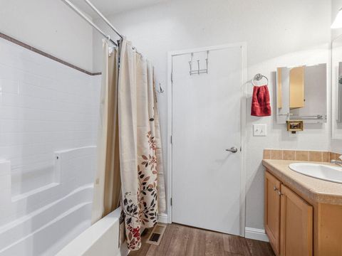 Tiny photo for 15531 Green Wing Loop, Keno, OR 97627 (MLS # 220217711)