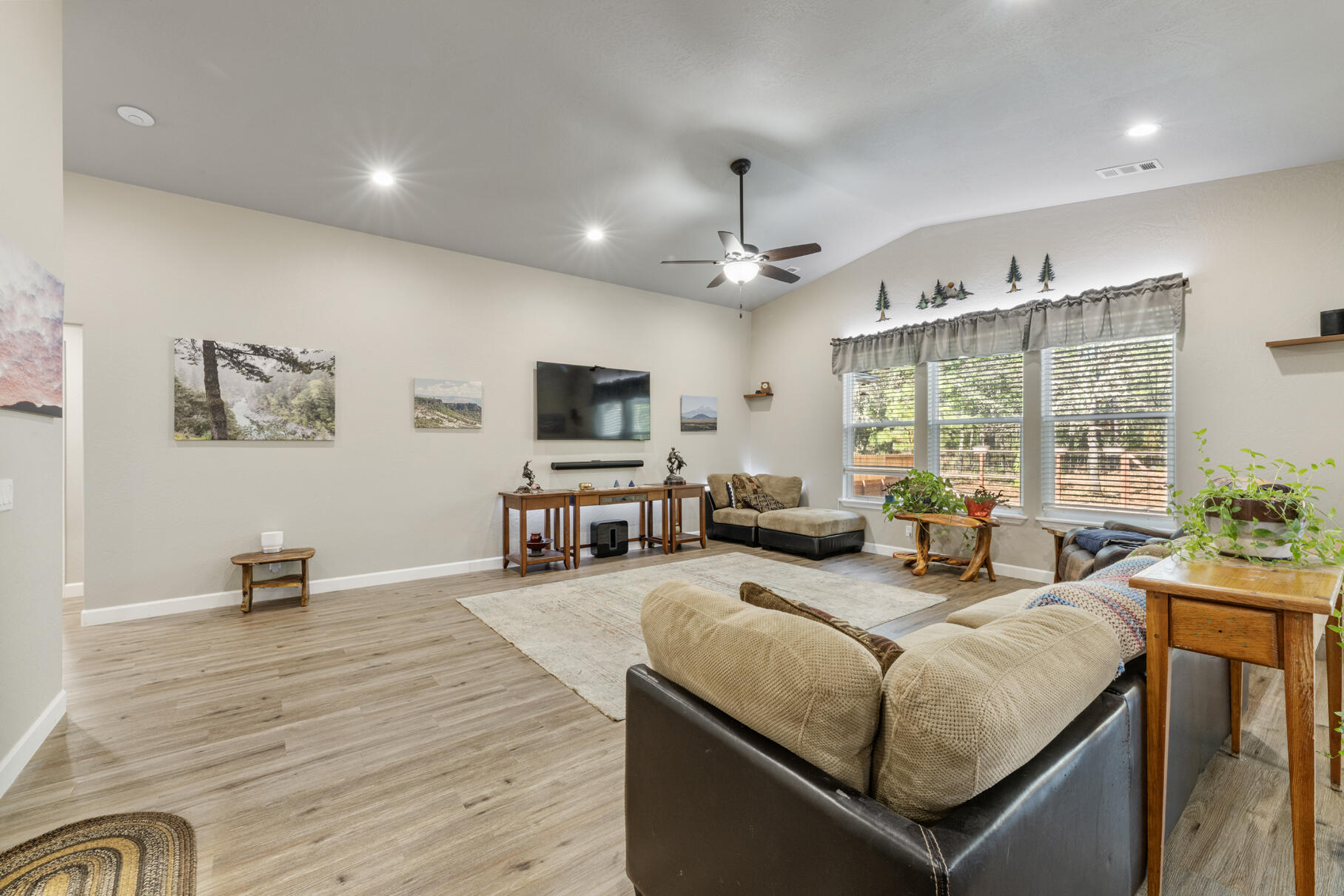 Sunnybrook Manor Estates - Residential