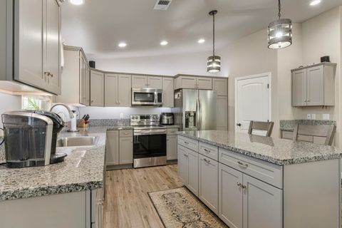 Tiny photo for 371 Cedar Ridge Drive, Cave Junction, OR 97523 (MLS # 220212610)