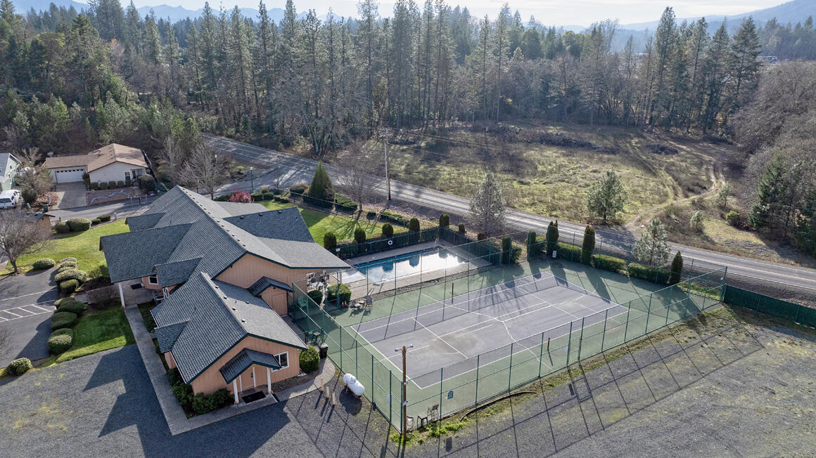 Sunnybrook Manor Estates - Residential