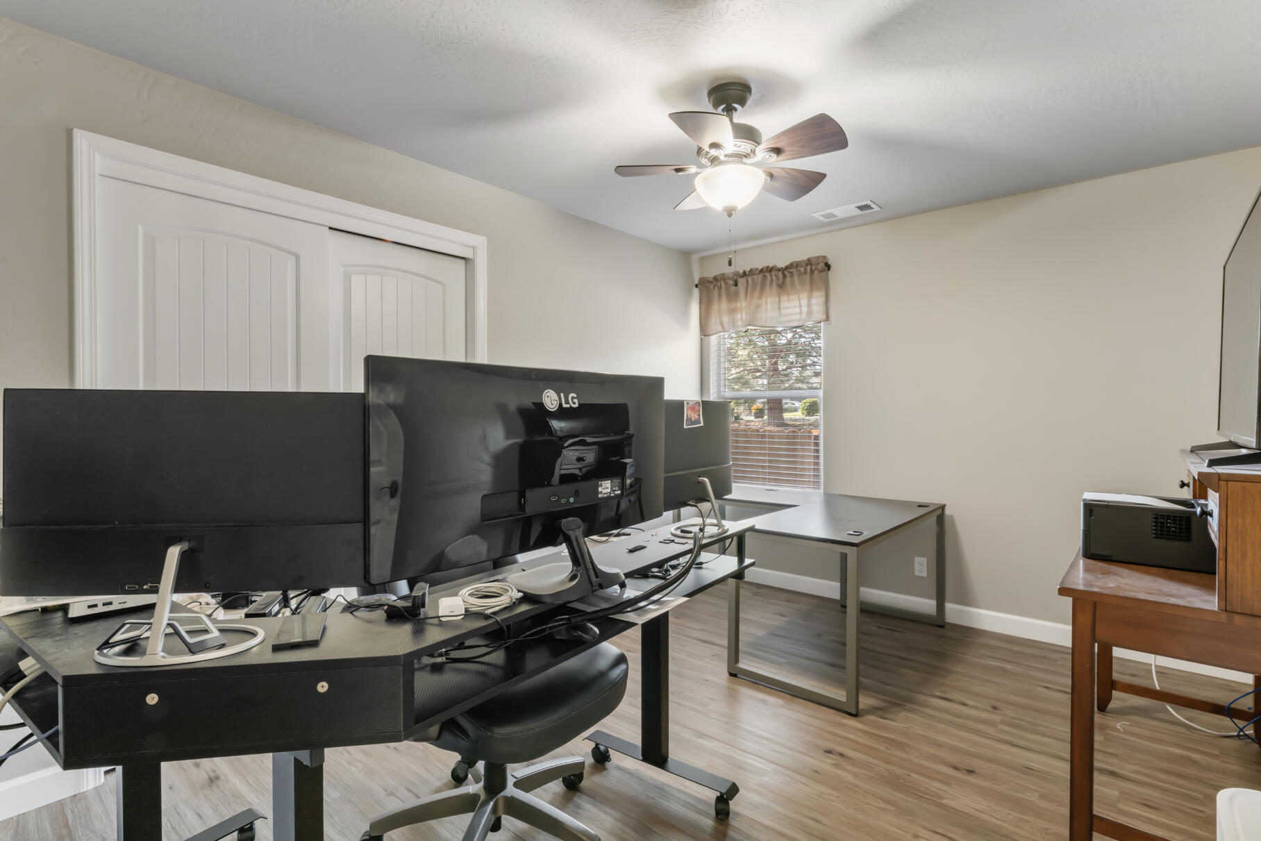 Sunnybrook Manor Estates - Residential