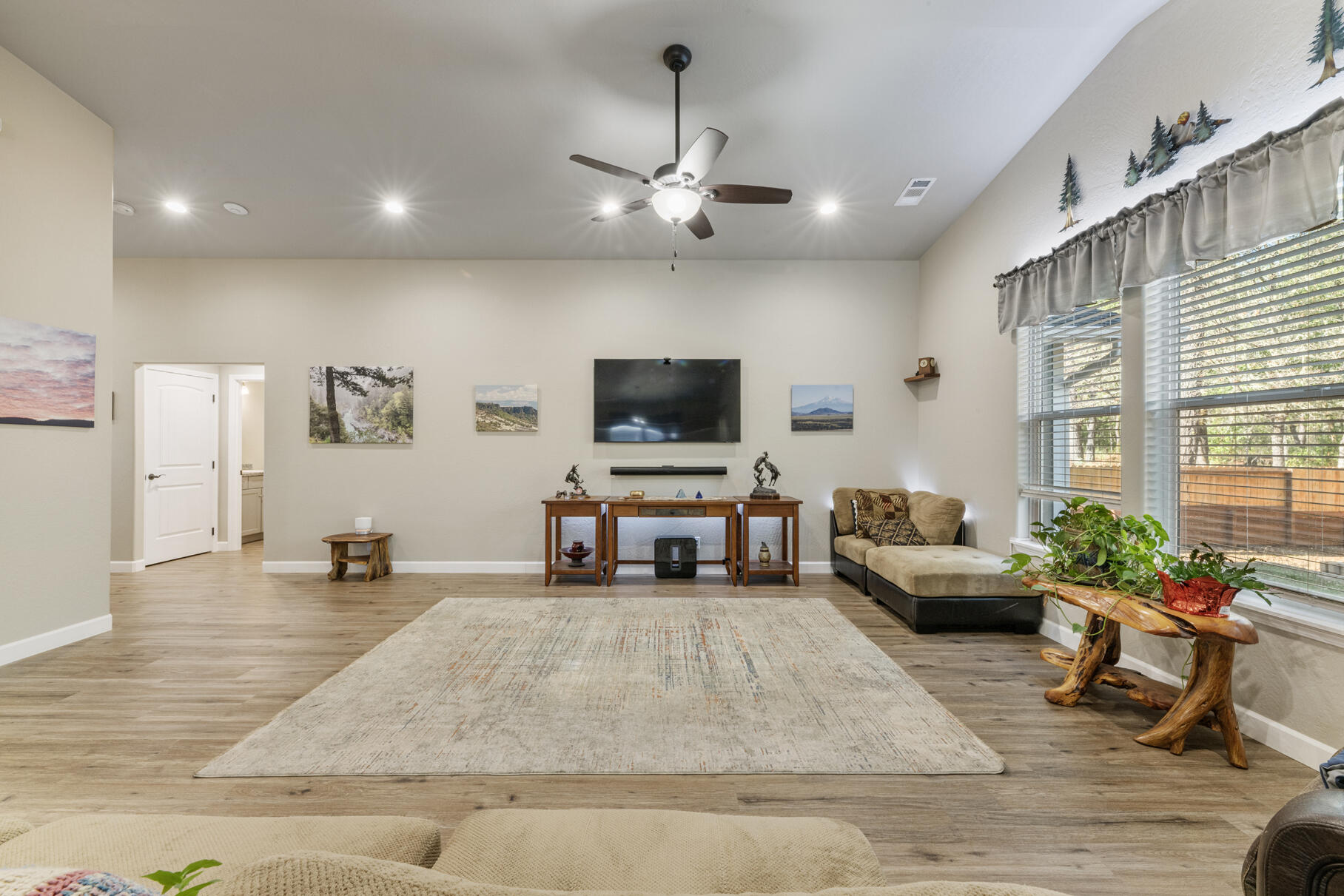 Sunnybrook Manor Estates - Residential