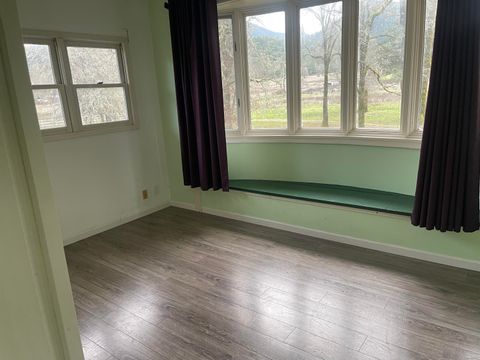 Tiny photo for 800 Sunny Glen Way, Wolf Creek, OR 97497 (MLS # 220215431)