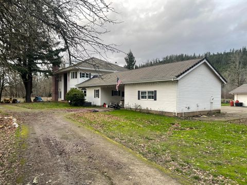 Tiny photo for 800 Sunny Glen Way, Wolf Creek, OR 97497 (MLS # 220215431)
