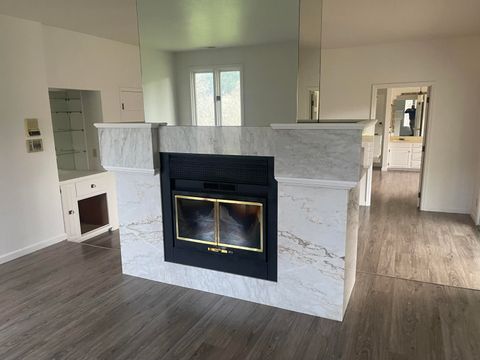 Tiny photo for 800 Sunny Glen Way, Wolf Creek, OR 97497 (MLS # 220215431)