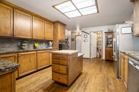 Tiny photo for 51445 Ash Road, La Pine, OR 97739 (MLS # 220222348)