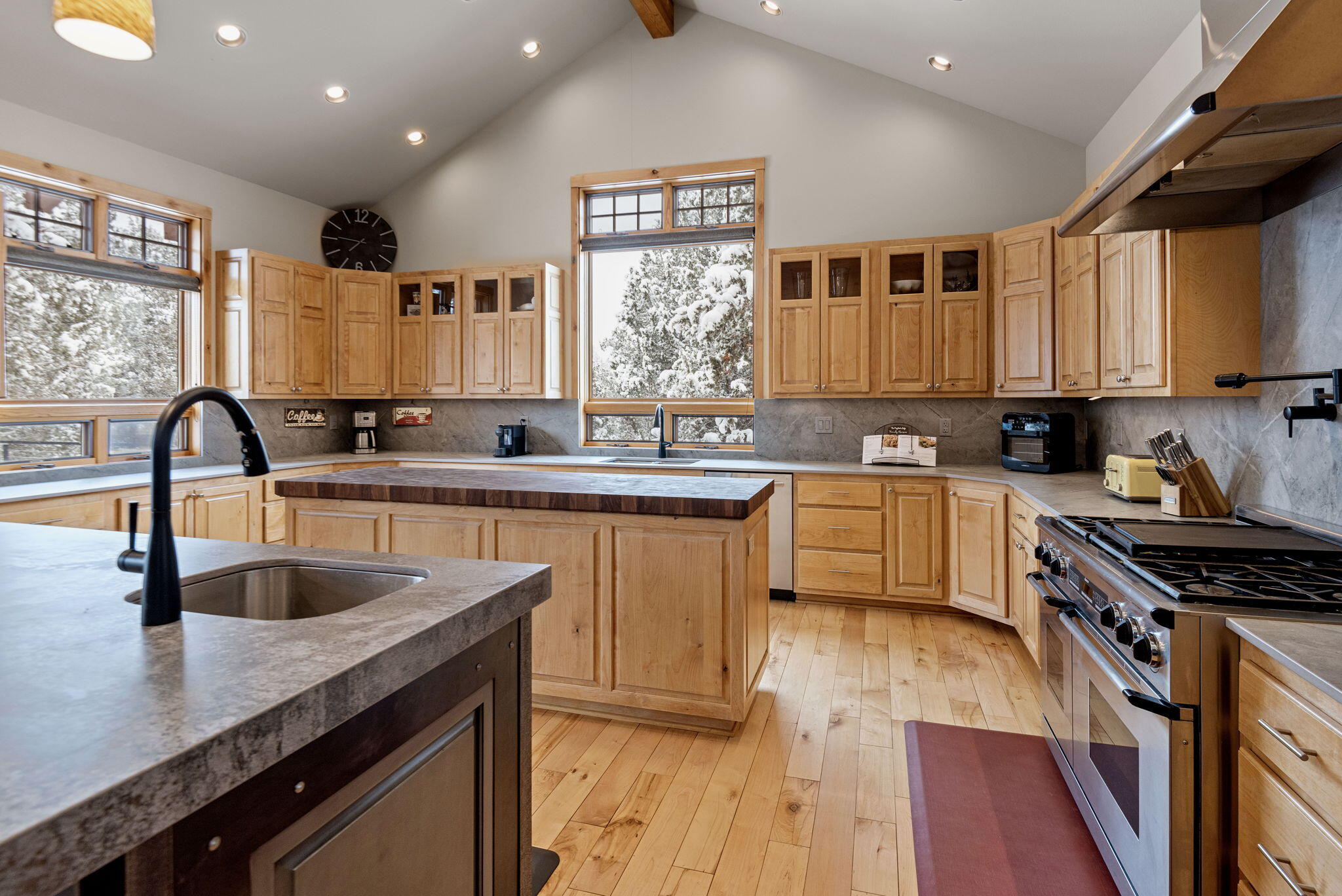 Sun Cloud Estate - Residential