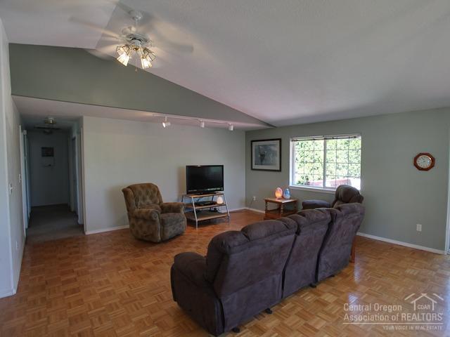 Juniper Crest - Residential