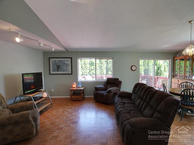 Juniper Crest - Residential