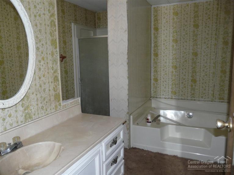 Deschutes RiverWoods - Residential