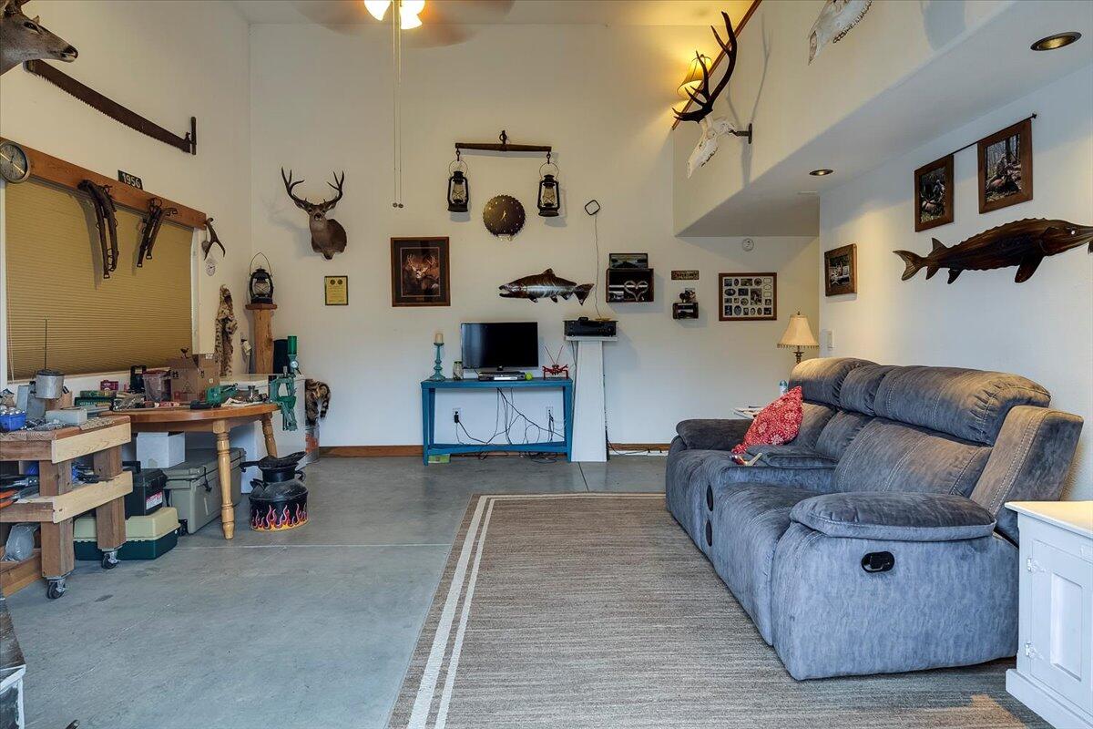 Prineville Lakes Acres 2 - Residential