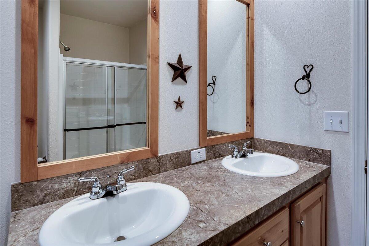 Prineville Lakes Acres 2 - Residential