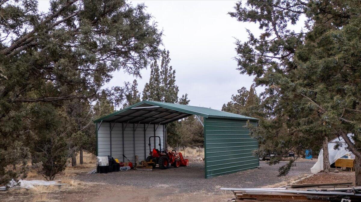 Prineville Lakes Acres 2 - Residential