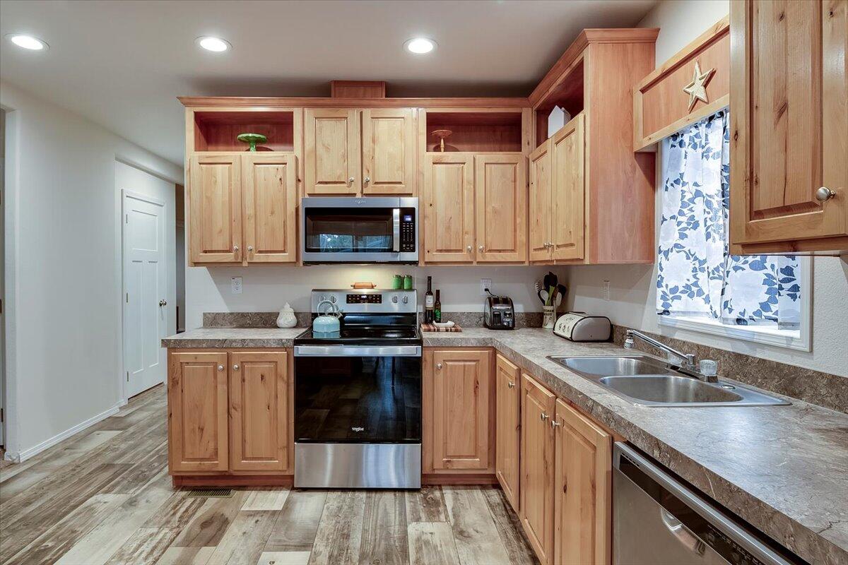 Prineville Lakes Acres 2 - Residential