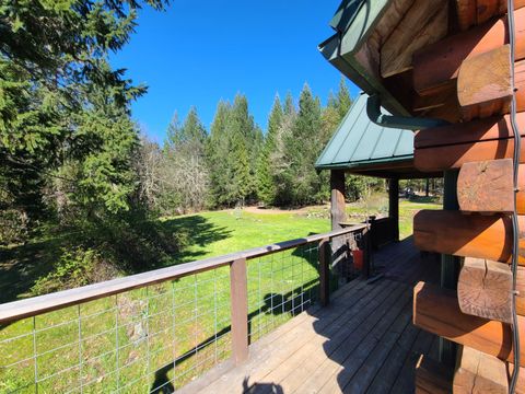 Tiny photo for 125 Warren Road, Selma, OR 97538 (MLS # 220213915)