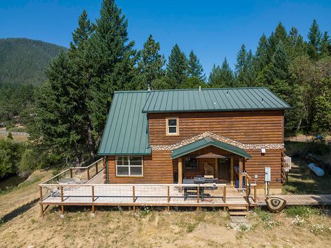 Tiny photo for 125 Warren Road, Selma, OR 97538 (MLS # 220213915)