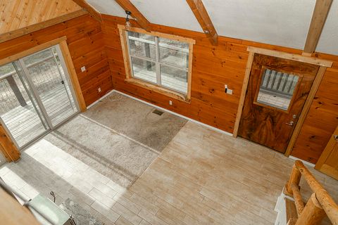 Tiny photo for 125 Warren Road, Selma, OR 97538 (MLS # 220213915)