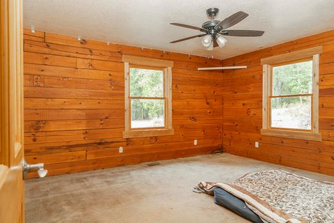 Tiny photo for 125 Warren Road, Selma, OR 97538 (MLS # 220213915)