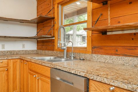 Tiny photo for 125 Warren Road, Selma, OR 97538 (MLS # 220213915)