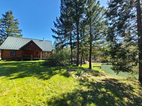 Photo of 125 Warren Road, Selma, OR 97538 (MLS # 220213915)