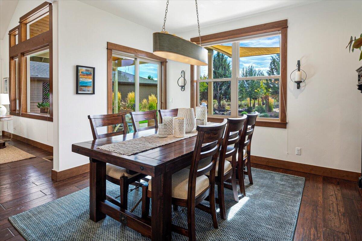 Ridge At Eagle Crest - Residential