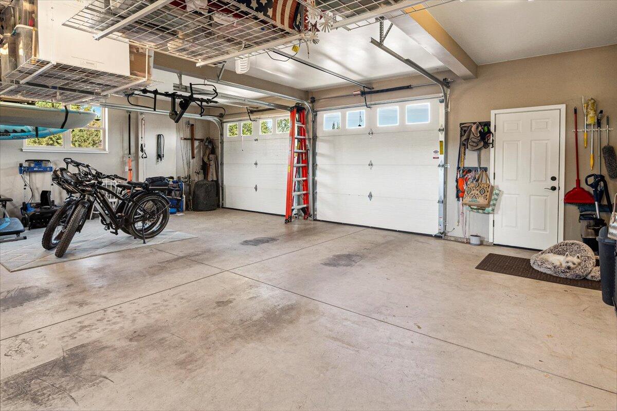 Ridge At Eagle Crest - Residential