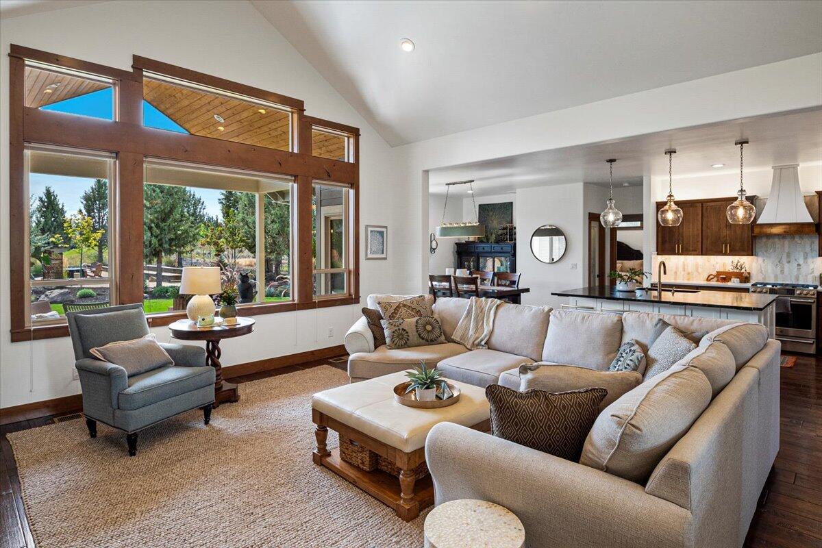 Ridge At Eagle Crest - Residential