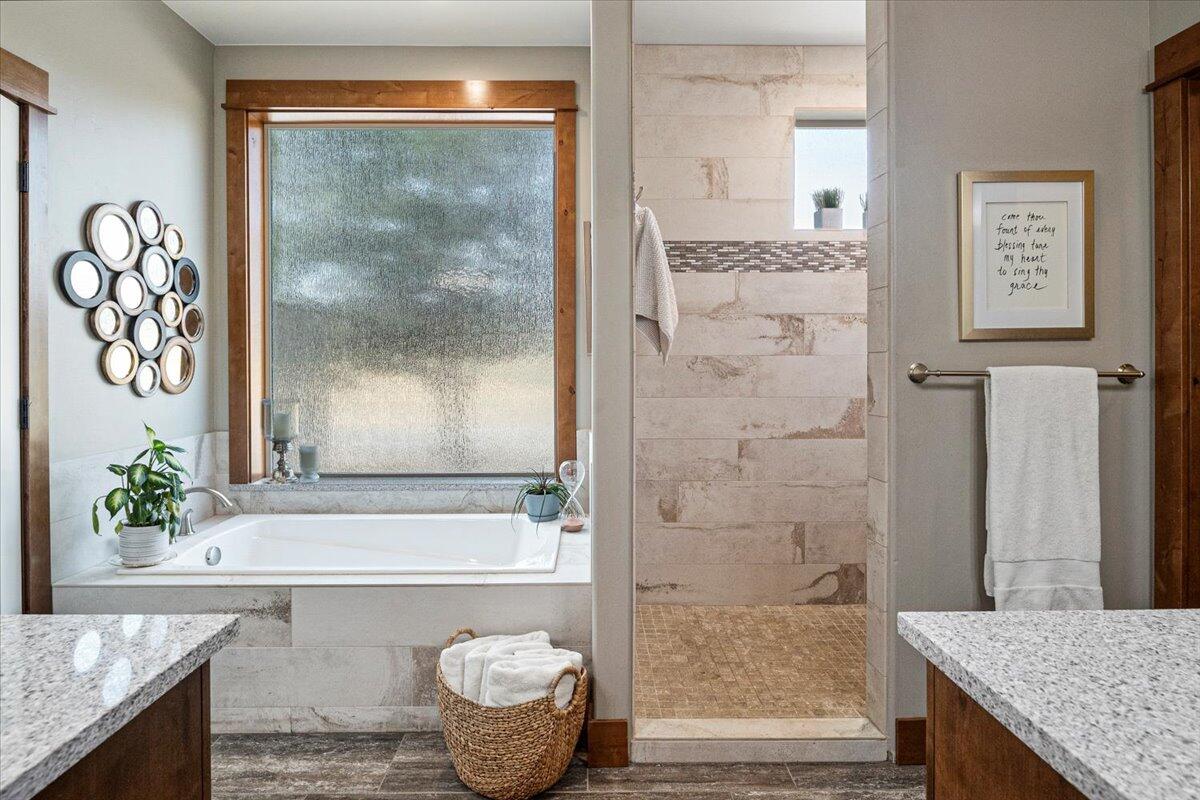 Ridge At Eagle Crest - Residential