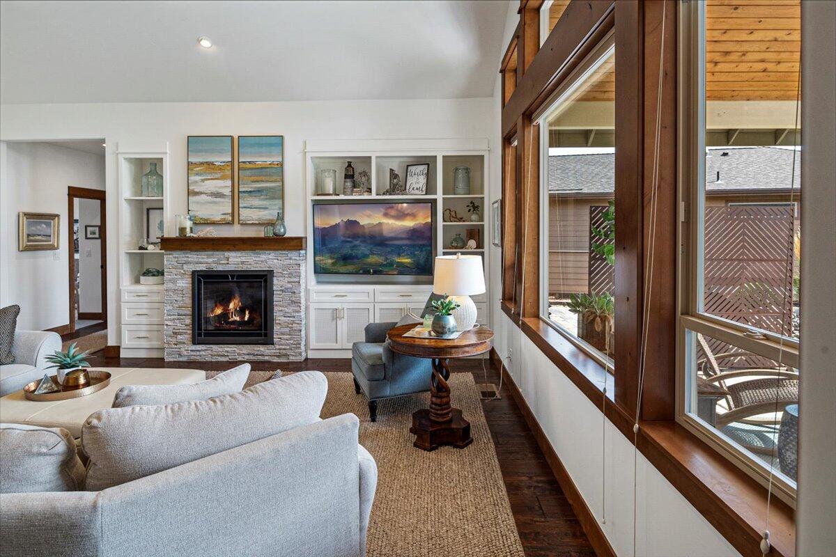 Ridge At Eagle Crest - Residential