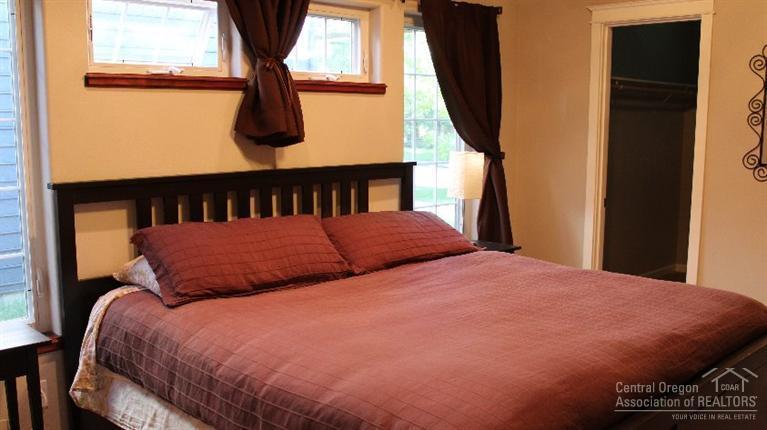 Oakview - Residential